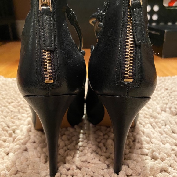 Nine West Black Open Toe Heels - Picture 4 of 11